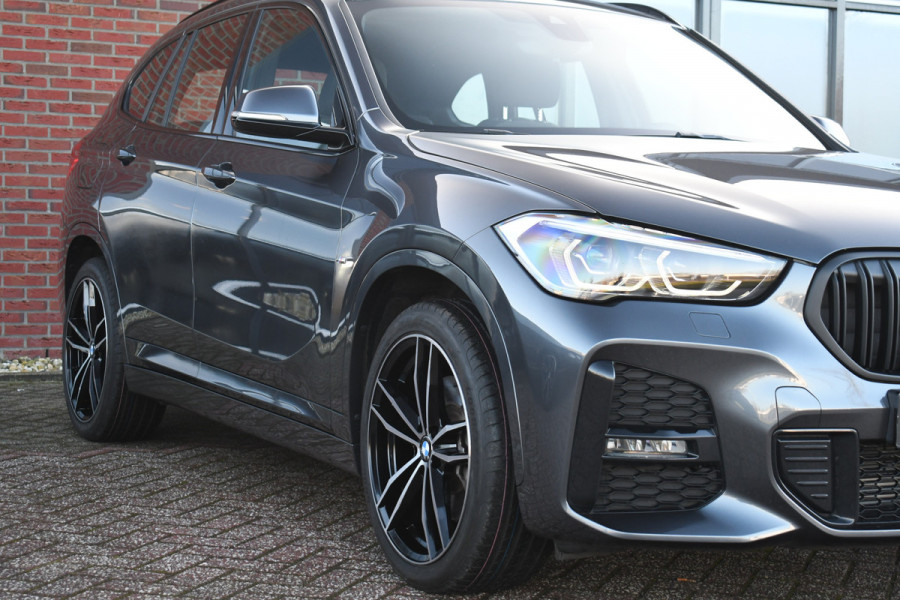 BMW X1 xDrive25e M-Sport Camera El-Klep Stuurverw 19inch