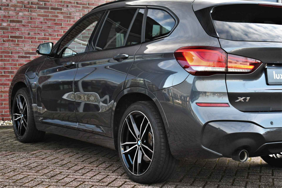 BMW X1 xDrive25e M-Sport Camera El-Klep Stuurverw 19inch