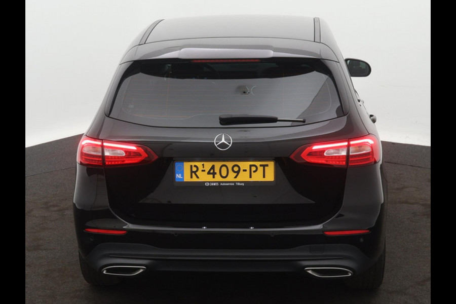 Mercedes-Benz B-Klasse 180 Luxury Line BLACK 1/2-LEER WIDESCREEN SFEER