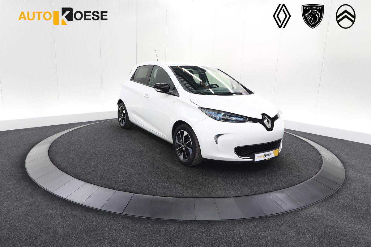 Renault ZOE Q90 Intens Quickcharge 41 kWh | Huuraccu | Parkeersensoren | Navigatie | 16 Inch Velgen