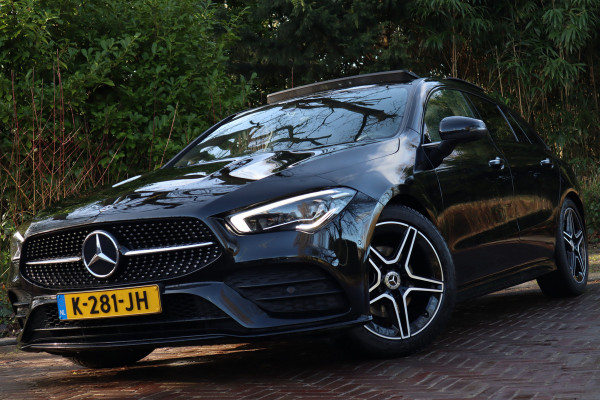 Mercedes-Benz CLA-Klasse Shooting Brake 180 Business Solution AMG | Automaat | Panoramadak | Camera | NAP |