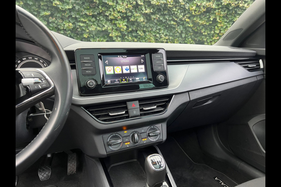 Škoda SCALA 1.0 TSI Business Edition | Panorama | Carplay | Park Pilot | Stoelverwarming