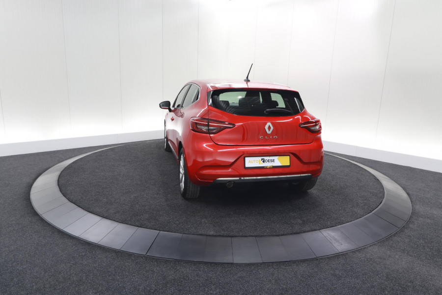 Renault Clio TCe 90 Intens | Navigatie | Parkeersensoren | Climate Control | Apple Carplay