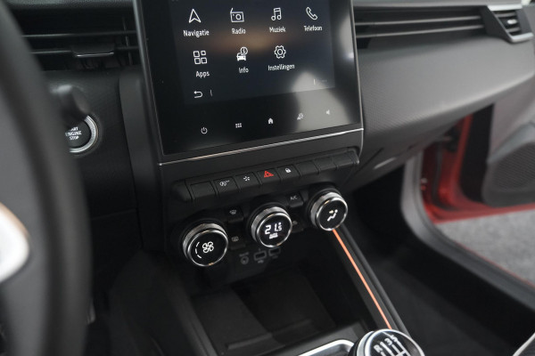 Renault Clio TCe 90 Intens | Navigatie | Parkeersensoren | Climate Control | Apple Carplay