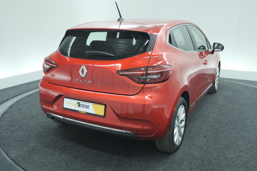 Renault Clio TCe 90 Intens | Navigatie | Parkeersensoren | Climate Control | Apple Carplay