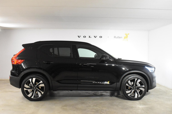 Volvo XC40 B4 211PK Automaat Plus Dark / Lighting Pack / Connect Nubuck bekleding / 20'' velgen / Extra getint glas