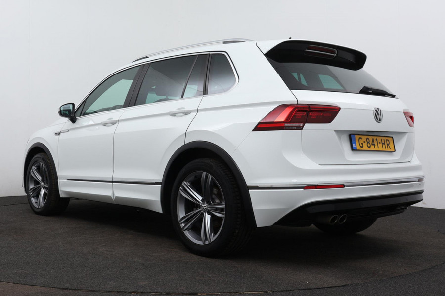 Volkswagen Tiguan 1.5 TSI ACT Highline Business R Automaat (Goed ondH, Navi, PDC, Adaptive, Virtual Cockpit, NL-auto)