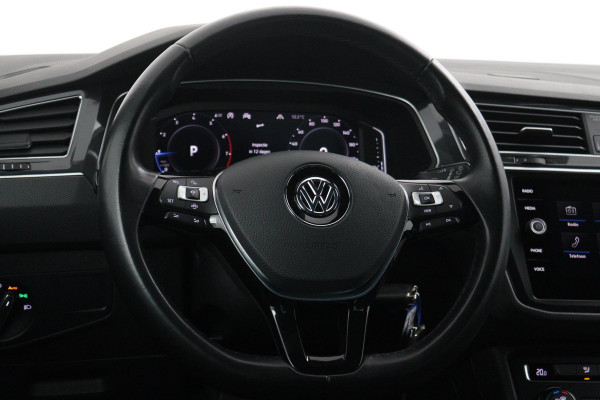 Volkswagen Tiguan 1.5 TSI ACT Highline Business R Automaat (Goed ondH, Navi, PDC, Adaptive, Virtual Cockpit, NL-auto)