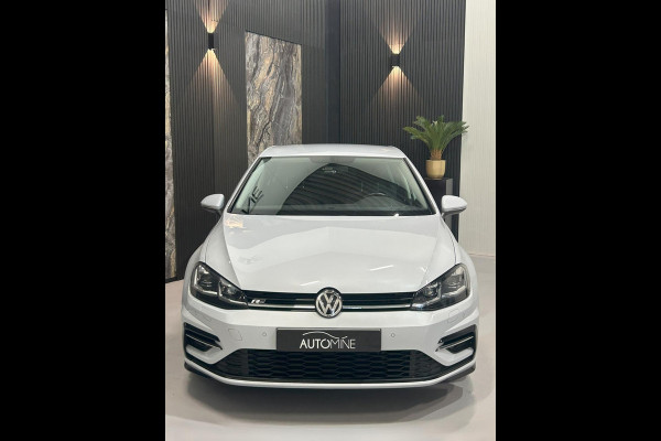 Volkswagen Golf 1.5 TSI DSG Highline Business R-line|ACC|Front Ass|Stoelverwarming