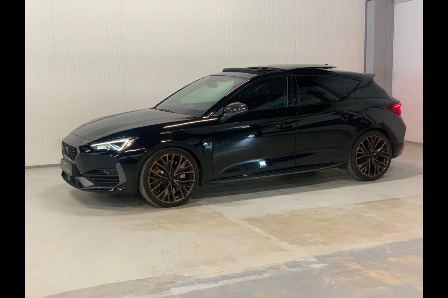 CUPRA Leon 2.0 TSI Copper Edition | KUIPSTOELEN | PANO | CARBON | BEATS AUDIO