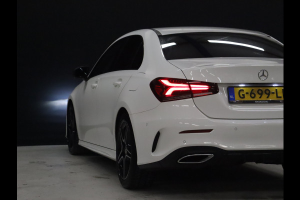 Mercedes-Benz A-Klasse 200 AMG Sport [CAMERA, APPLE CARPLAY, ANDROID, STOELVERWARMING, PDC V+A, CRUISE, CLIMATE, NIEUWSTAAT]