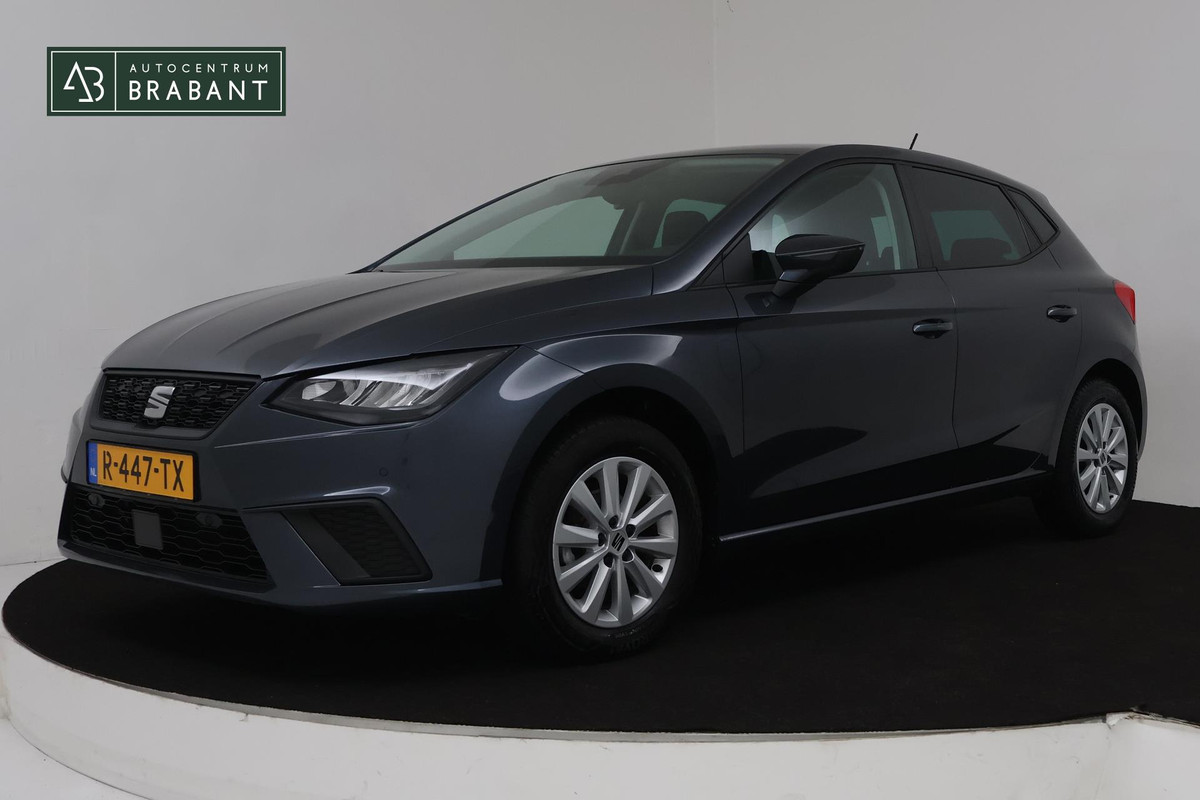 Seat Ibiza 1.0 EcoTSI Style Business Connect (CARPLAY, STOELVERWARMING, PARKEERSENSOREN, CRUISE, DIGITAAL DASHBOARD)