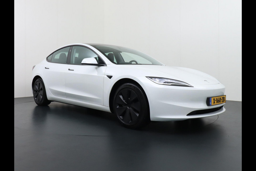 Tesla Model 3 Long Range AWD 78 kWh HIGHLANDER ORIG. NL. NAP KM. | TREKHAAK AFNEEMBAAR | TESLA GARANTIE T/M 3-2028