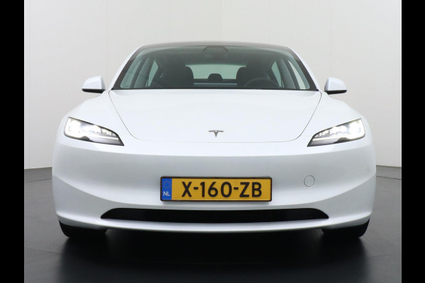 Tesla Model 3 Long Range AWD 78 kWh HIGHLANDER ORIG. NL. NAP KM. | TREKHAAK AFNEEMBAAR | TESLA GARANTIE T/M 3-2028
