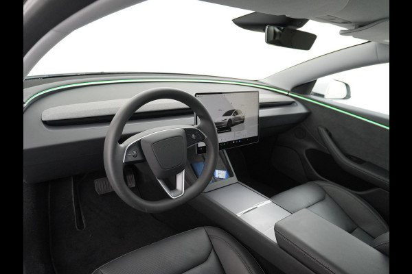 Tesla Model 3 Long Range AWD 78 kWh HIGHLANDER ORIG. NL. NAP KM. | TREKHAAK AFNEEMBAAR | TESLA GARANTIE T/M 3-2028