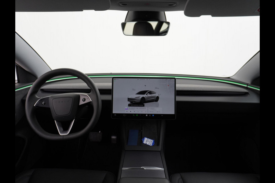 Tesla Model 3 Long Range AWD 78 kWh HIGHLANDER ORIG. NL. NAP KM. | TREKHAAK AFNEEMBAAR | TESLA GARANTIE T/M 3-2028