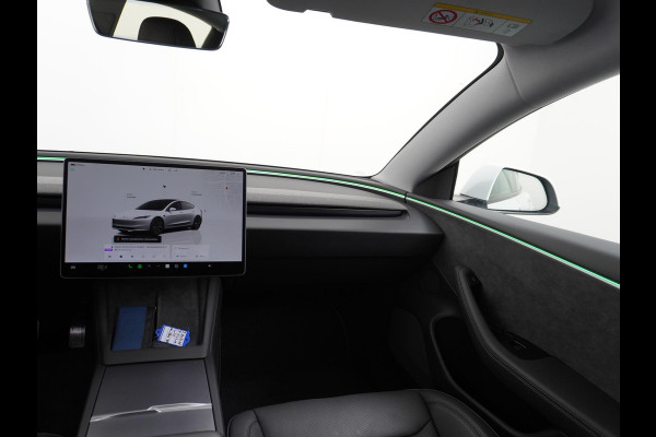 Tesla Model 3 Long Range AWD 78 kWh HIGHLANDER ORIG. NL. NAP KM. | TREKHAAK AFNEEMBAAR | TESLA GARANTIE T/M 3-2028