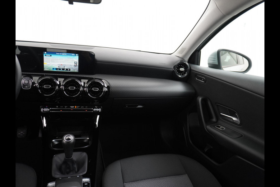 Mercedes-Benz A-Klasse 200 Ambition | STOELVERWARMING | RIJKLAARPRIJS INCL. 12 MND. BOVAGGARANTIE