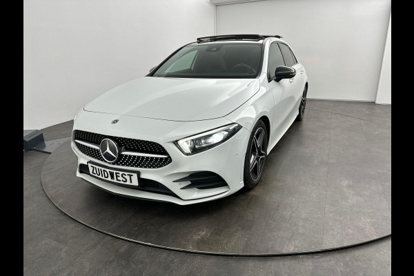 Mercedes-Benz A-Klasse A 200 AMG Line Pano Sfeer 360 Led