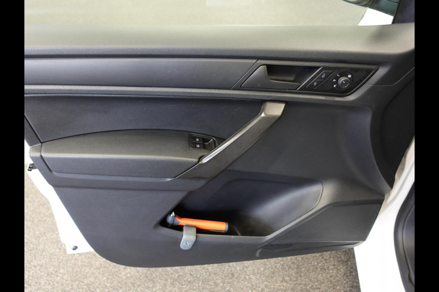 Volkswagen Caddy 2.0 TDI L2H1 Maxi Trendline Navigatie Apple Carplay Cruise control  Airco Euro6