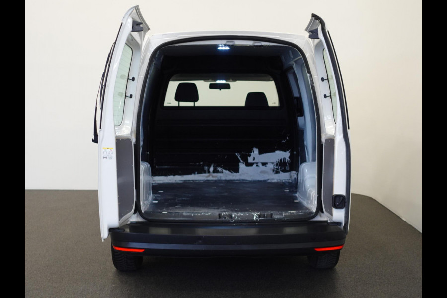 Volkswagen Caddy 2.0 TDI L2H1 Maxi Trendline Navigatie Apple Carplay Cruise control  Airco Euro6