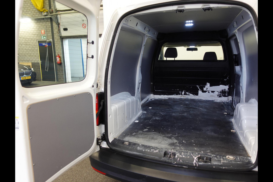 Volkswagen Caddy 2.0 TDI L2H1 Maxi Trendline Navigatie Apple Carplay Cruise control  Airco Euro6