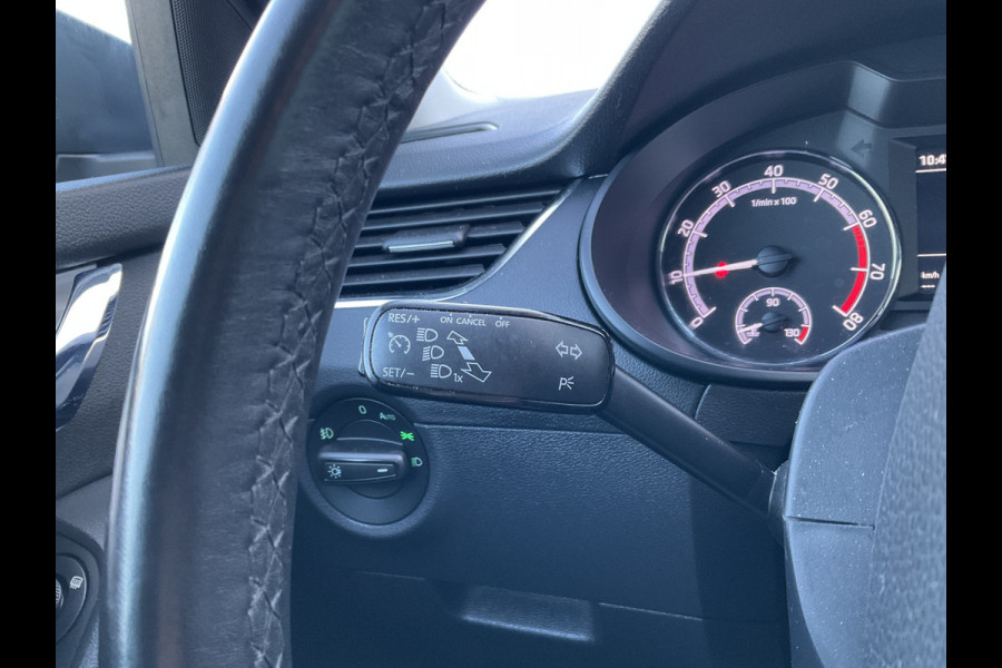 Škoda Octavia Combi 1.0 TSI Navi Clima Carplay Trekh Business