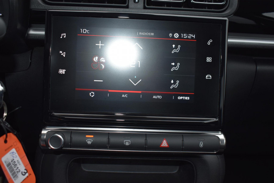 Citroën C3 1.2 Puretech 82PK Shine | Carplay | Panorama | PDC | Incl. Garantie