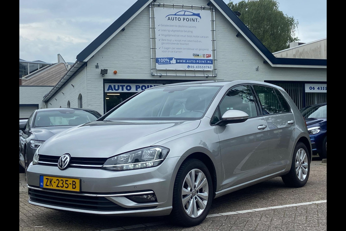 Volkswagen Golf 1.6 TDI AUTO-DSG/NAVI/CRUISE/PDC/ZEER-COMPLEET