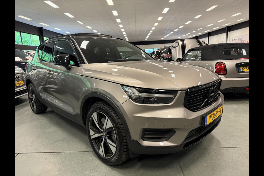 Volvo XC40 1.5 T4 Recharge R-Design BLACK-EDITION PANO/H&K/NAVI/CAM/DAB/CARPLAY/M-STOELEN///