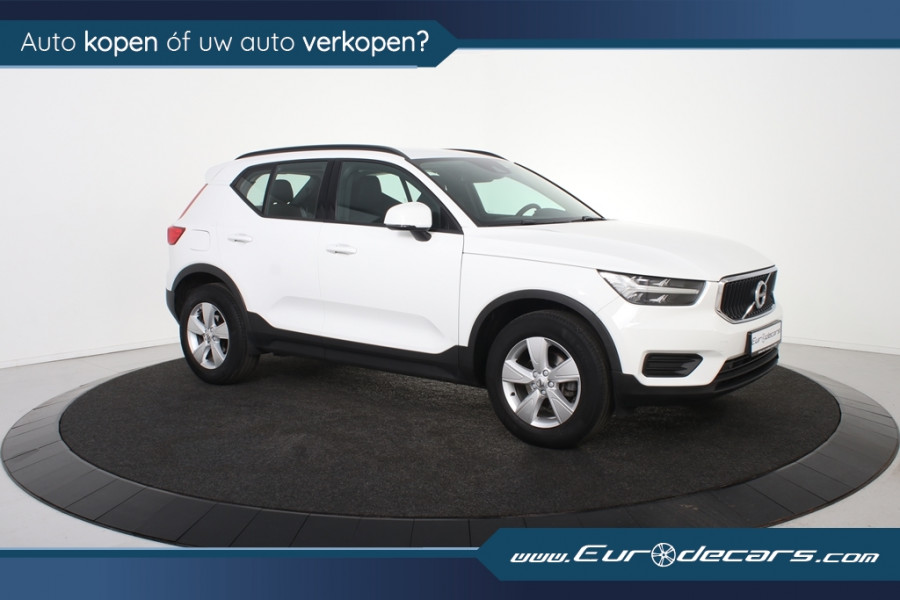 Volvo XC40 1.5 T2 Momentum *1ste Eigenaar*DAB*Trekhaak*PDC*
