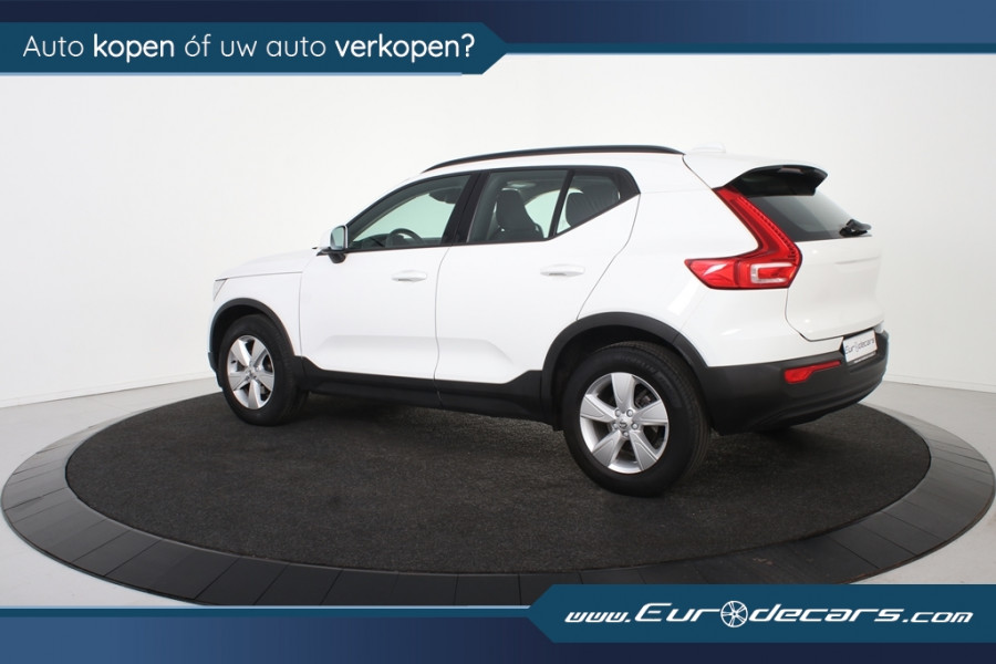Volvo XC40 1.5 T2 Momentum *1ste Eigenaar*DAB*Trekhaak*PDC*