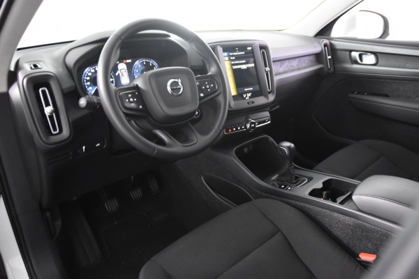Volvo XC40 1.5 T2 Momentum *1ste Eigenaar*DAB*Trekhaak*PDC*