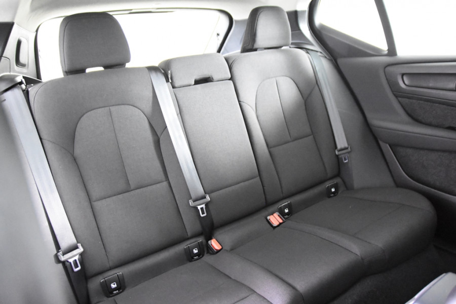 Volvo XC40 1.5 T2 Momentum *1ste Eigenaar*DAB*Trekhaak*PDC*