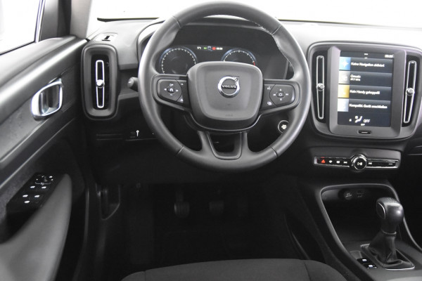 Volvo XC40 1.5 T2 Momentum *1ste Eigenaar*DAB*Trekhaak*PDC*
