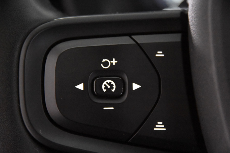 Volvo XC40 1.5 T2 Momentum *1ste Eigenaar*DAB*Trekhaak*PDC*
