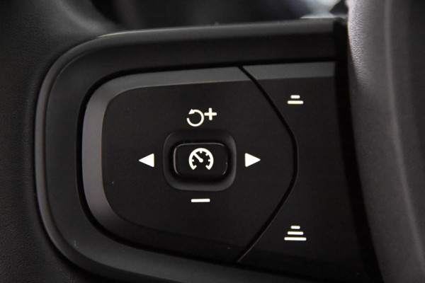 Volvo XC40 1.5 T2 Momentum *1ste Eigenaar*DAB*Trekhaak*PDC*