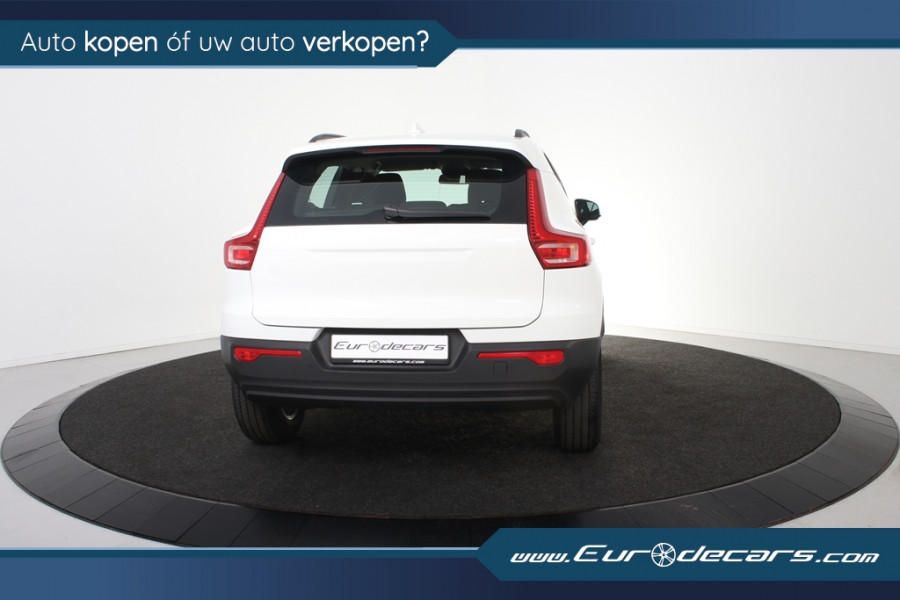Volvo XC40 1.5 T2 Momentum *1ste Eigenaar*DAB*Trekhaak*PDC*