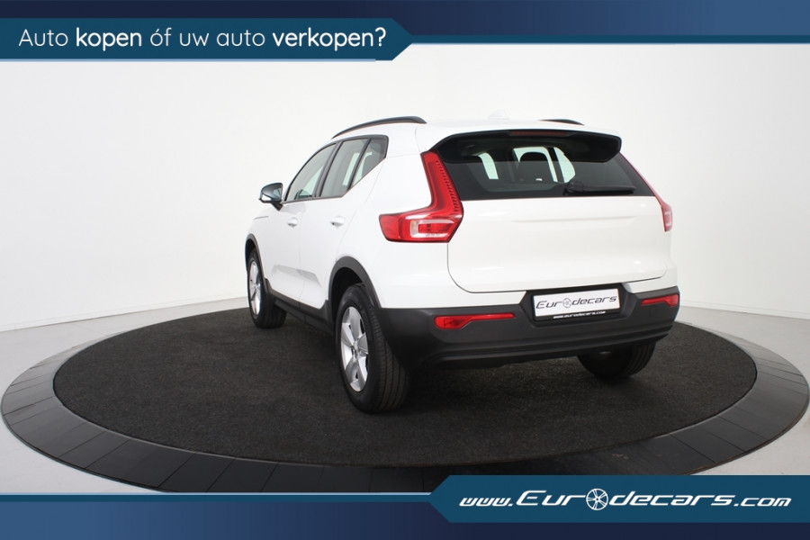 Volvo XC40 1.5 T2 Momentum *1ste Eigenaar*DAB*Trekhaak*PDC*