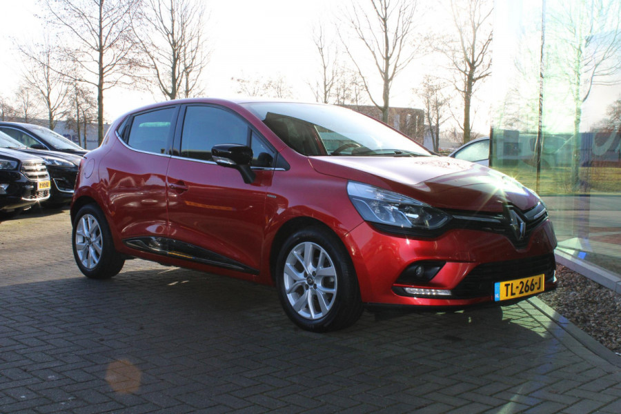 Renault Clio 0.9 TCe Limited | Parkeersensoren achter | Cruise Control | Keyless entry | Keyless Start | Navigatiesysteem