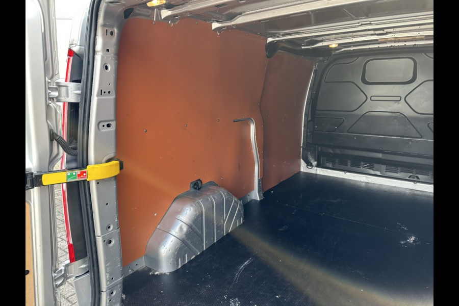 Ford Transit Custom 300 2.0 TDCI L2H1 Trend 130pk! TREKHAAK! DRIVERPACK!