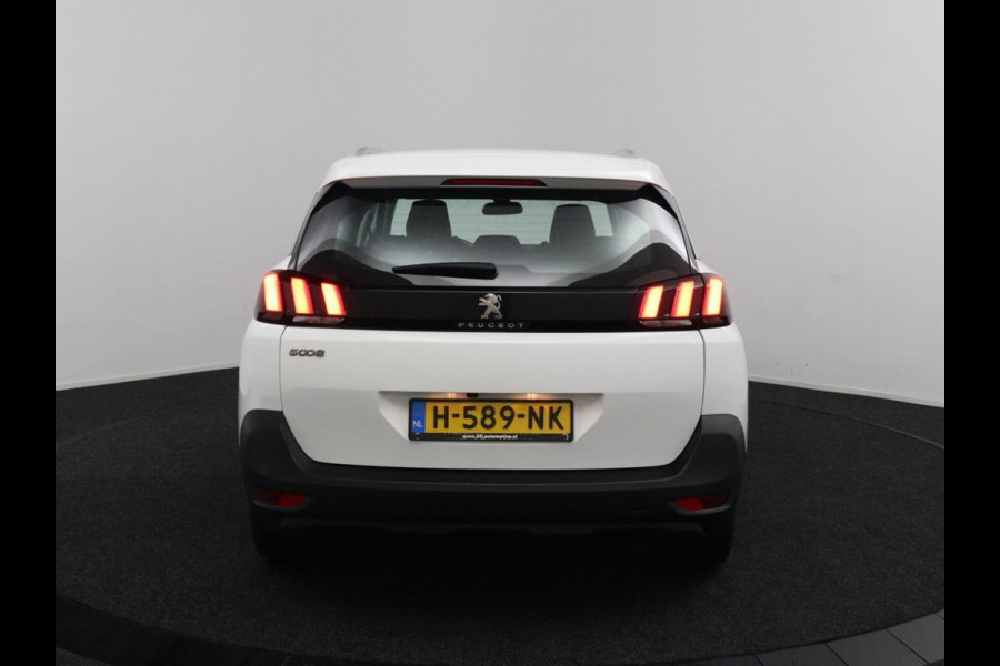 Peugeot 5008 1.2 PureTech Executive*NAVI*CAM*CRUISE*CARPLAY*7P