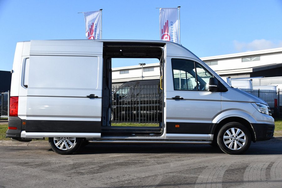 Volkswagen Crafter 2.0 TDI L3H3 Highline PB Edition Adaptieve Cruise, Carplay, 2 x Schuifdeur, Camera, LED, Multimedia,