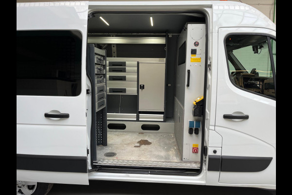 Renault Master SERVICEWAGEN T35 2.3 DCI 145PK EURO6 L2H2 VICTRON V230 BOTT INRICHTING AIRCO STANDKACHEL TREKHAAK RIJKLAARPRIJS!