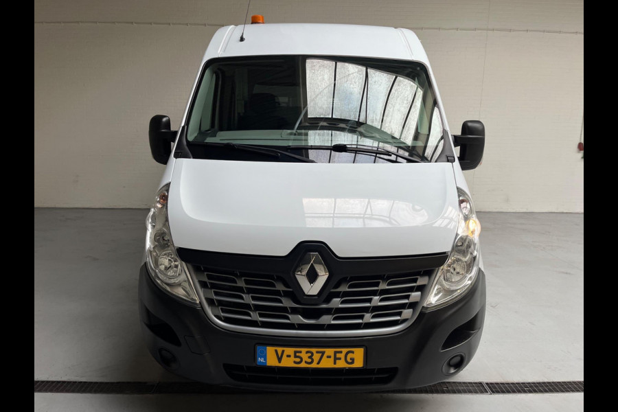 Renault Master SERVICEWAGEN T35 2.3 DCI 145PK EURO6 L2H2 VICTRON V230 BOTT INRICHTING AIRCO STANDKACHEL TREKHAAK RIJKLAARPRIJS!