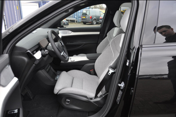 Volvo EX90 Twin Motor 408PK Automaat Ultra 7p. 111 kWh Panoramadak / Luchtvering / Head-up display / Stoelverwarming en stuurwielverwarming / Massagestoelen / Memory seats / Adaptive cruise control / 360 Camera / elektrische achterklep