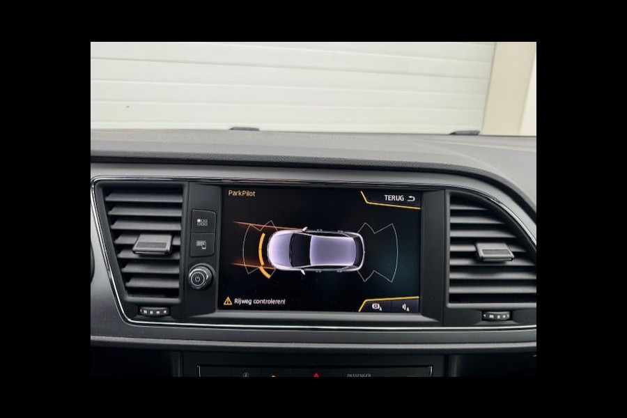 Seat León ST 1.2 TSI Style /Dealer onderhouden /LED/ Carplay