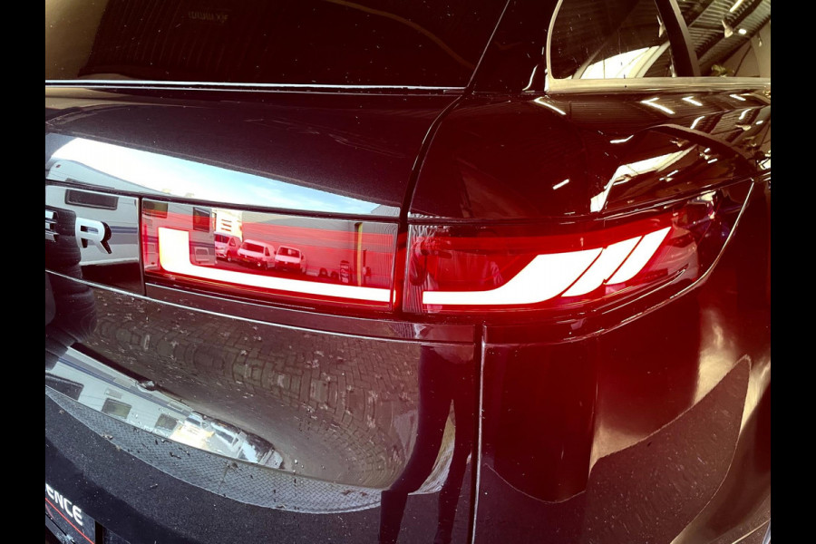 Land Rover Range Rover Sport 3.0 P550e Autobiography PHEV PANO