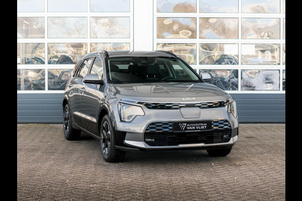 Kia Niro EV Light Advanced 64.8 kWh | Uit voorraad leverbaar l Stoel&Stuur Verwarming l Privacy glas l PDC | Camera