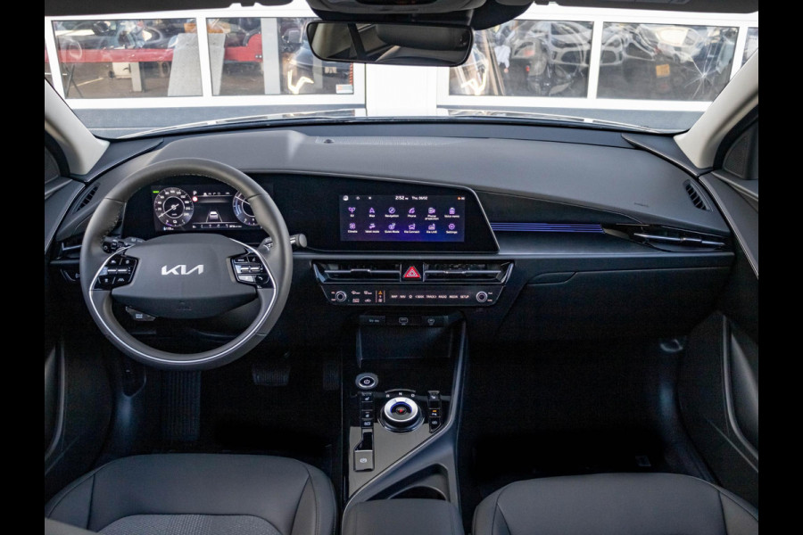 Kia Niro EV Light Advanced 64.8 kWh | Uit voorraad leverbaar l Stoel&Stuur Verwarming l Privacy glas l PDC | Camera